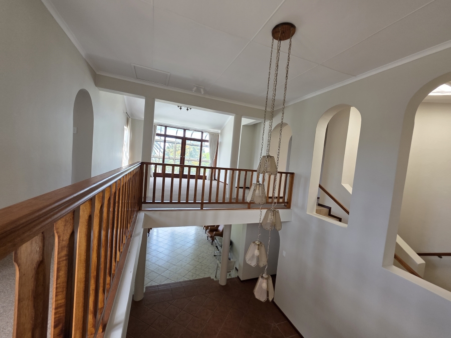 5 Bedroom Property for Sale in Bayview Western Cape